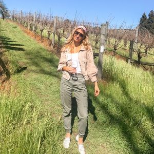 Meet your Posher, Riley